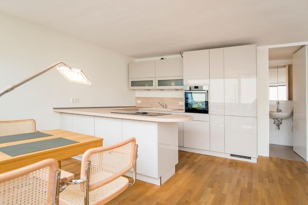 Modernes, Sonniges Appartement Im Herzen Von Duesseldorf Экстерьер фото